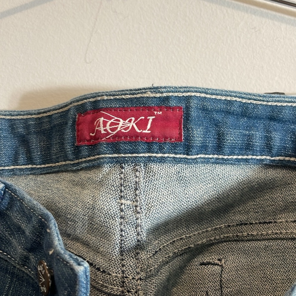 Jeans - Picture 2 of 3